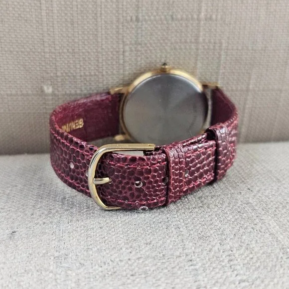 Vintage Disney Lorus Wristwatch Burgundy Tone Genuine Leather Strap Watch - Picture 7 of 12